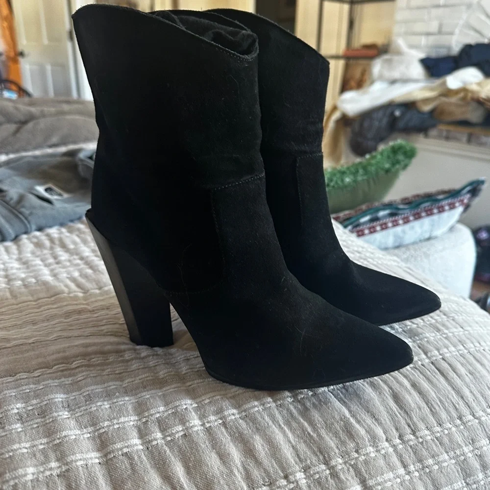 FENDI pointy toe black leather heeled winter boots - Picture 3 of 8